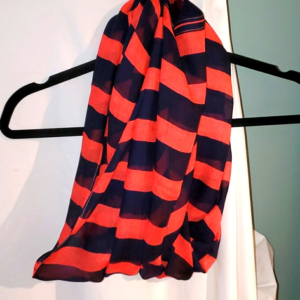Infinity scarf